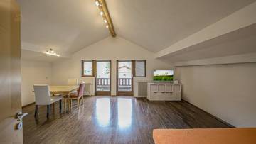 Thumbnail von Multi-family house with leisure residence exemption