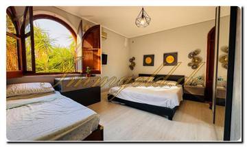 Thumbnail von Immogold Sicily impressive, large semi-detached house very close to the sea with six bedrooms, roof terrace, and Mediterranean gardens