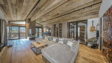 Thumbnail von Luxury penthouse with panoramic view in sunny top quiet location