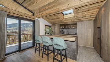 Thumbnail von Luxury penthouse with panoramic view in sunny top quiet location