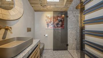 Thumbnail von Luxury penthouse with panoramic view in sunny top quiet location