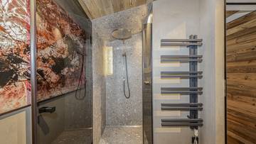 Thumbnail von Luxury penthouse with panoramic view in sunny top quiet location
