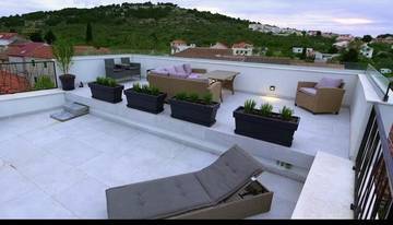 Thumbnail von Furnished stone house with roof terrace and sea view
