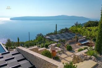 Thumbnail von Luxurious villa in modern style with infinity pool and panoramic sea view on the Opatija Riviera