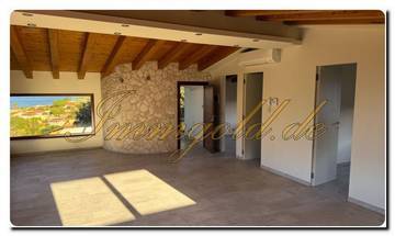 Thumbnail von Immogold spacious, unmistakable villa in an excellent location with great sea view and four bedrooms located on the Ionian coast between Catania and Syracuse