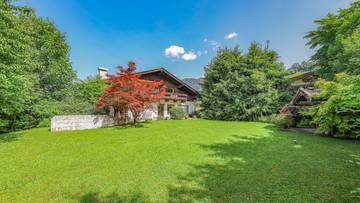 Thumbnail von Existing property with potential in a prominent top location on Bichlalm
