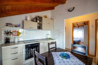 Thumbnail von House on a quiet island near Trogir by the sea