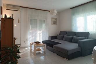 Thumbnail von House on a quiet island near Trogir by the sea