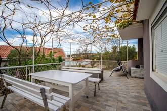 Thumbnail von House on a quiet island near Trogir by the sea