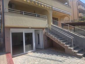 Thumbnail von Ground floor apartment and separate studio