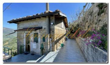Thumbnail von Charming-looking house in the greenery with an interesting view of the sea and the Aeolian Islands