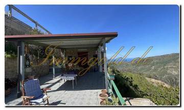 Thumbnail von Charming-looking house in the greenery with an interesting view of the sea and the Aeolian Islands