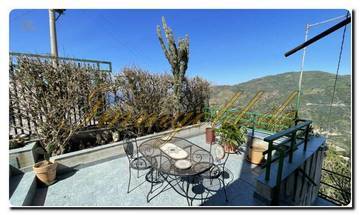 Thumbnail von Charming-looking house in the greenery with an interesting view of the sea and the Aeolian Islands
