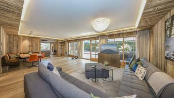 Thumbnail von Luxury apartment with pool in a prime central location