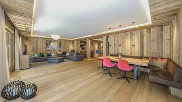 Thumbnail von Luxury apartment with pool in a prime central location