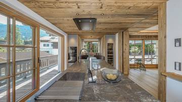 Thumbnail von Luxury apartment with pool in a prime central location