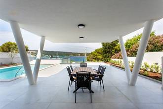 Thumbnail von Modern villa with pool in the first row to the sea, island of Solta