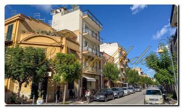 Thumbnail von Charming newly renovated furnished apartment in a holiday home