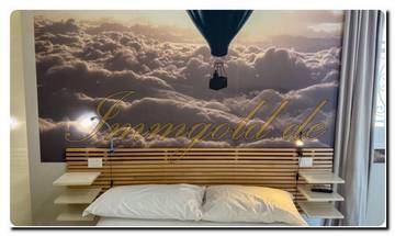 Thumbnail von Charming newly renovated furnished apartment in a holiday home