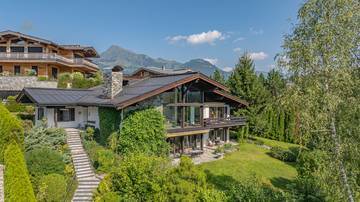 Thumbnail von Country house villa in a unique panoramic location