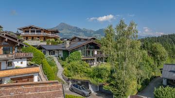 Thumbnail von Country house villa in a unique panoramic location