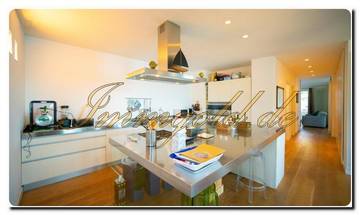 Thumbnail von Chic, elegant, impressive villa with a pool and great panoramic view in Capo d’Orlando is looking for a new owner.
