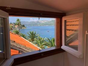 Thumbnail von Renovated townhouse in the city center directly by the sea