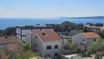 Thumbnail von Modern penthouse with roof terrace and panoramic sea view