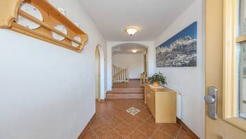 Thumbnail von Apartment building with Kaiser view directly at the golf course