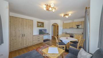 Thumbnail von Apartment building with Kaiser view directly at the golf course