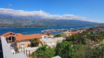 Thumbnail von House with a beautiful view of the Velebit Mountains and the sea