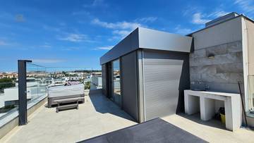 Thumbnail von Penthouse with roof terrace and sea view