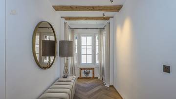 Thumbnail von Exclusive historic villa in the center