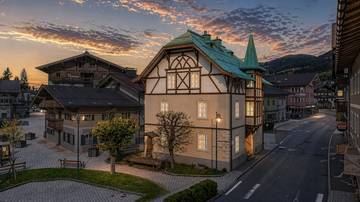 Thumbnail von Exclusive historic villa in the center
