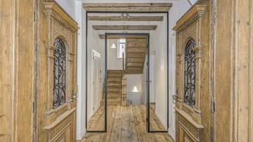 Thumbnail von Exclusive historic villa in the center