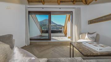 Thumbnail von Exclusive historic villa in the center