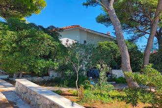 Thumbnail von Mediterranean house directly on the sea