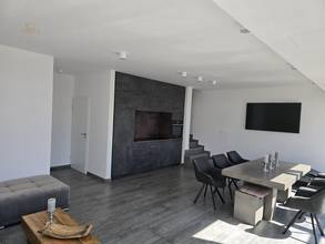 Thumbnail von Single-family house new construction on the outskirts of the city with pool preparation