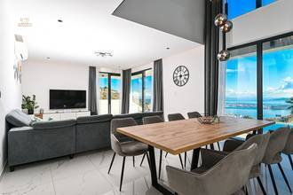 Thumbnail von Modern villa with infinity swimming pool and panoramic view, Trogir region