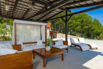 Thumbnail von Exceptional property by the sea
