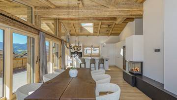 Thumbnail von Luxury penthouse in a sunny prime location with panoramic view