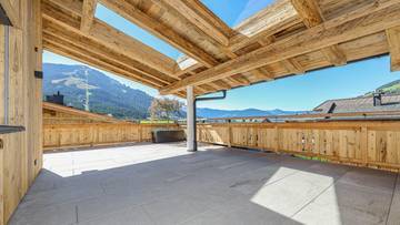Thumbnail von Luxury penthouse in a sunny prime location with panoramic view