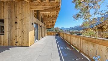 Thumbnail von Luxury penthouse in a sunny prime location with panoramic view