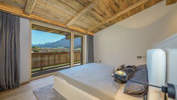 Thumbnail von Luxury penthouse in a sunny prime location with panoramic view