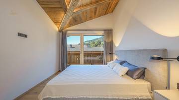 Thumbnail von Luxury penthouse in a sunny prime location with panoramic view