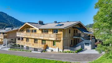 Thumbnail von Luxury penthouse in a sunny prime location with panoramic view