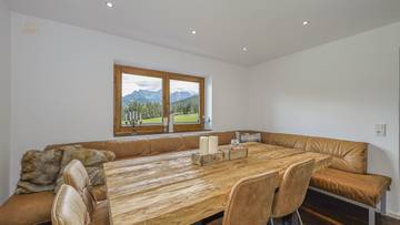 Thumbnail von Secondary residence in a peaceful location with a breathtaking view