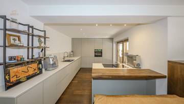 Thumbnail von Secondary residence in a peaceful location with a breathtaking view