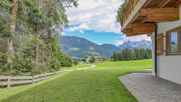Thumbnail von Secondary residence in a peaceful location with a breathtaking view