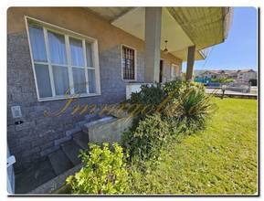 Thumbnail von Separate, detached villa in the San Bernardino region